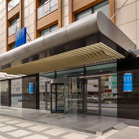 Tryp By Wyndham Istanbul Topkapi Экстерьер фото