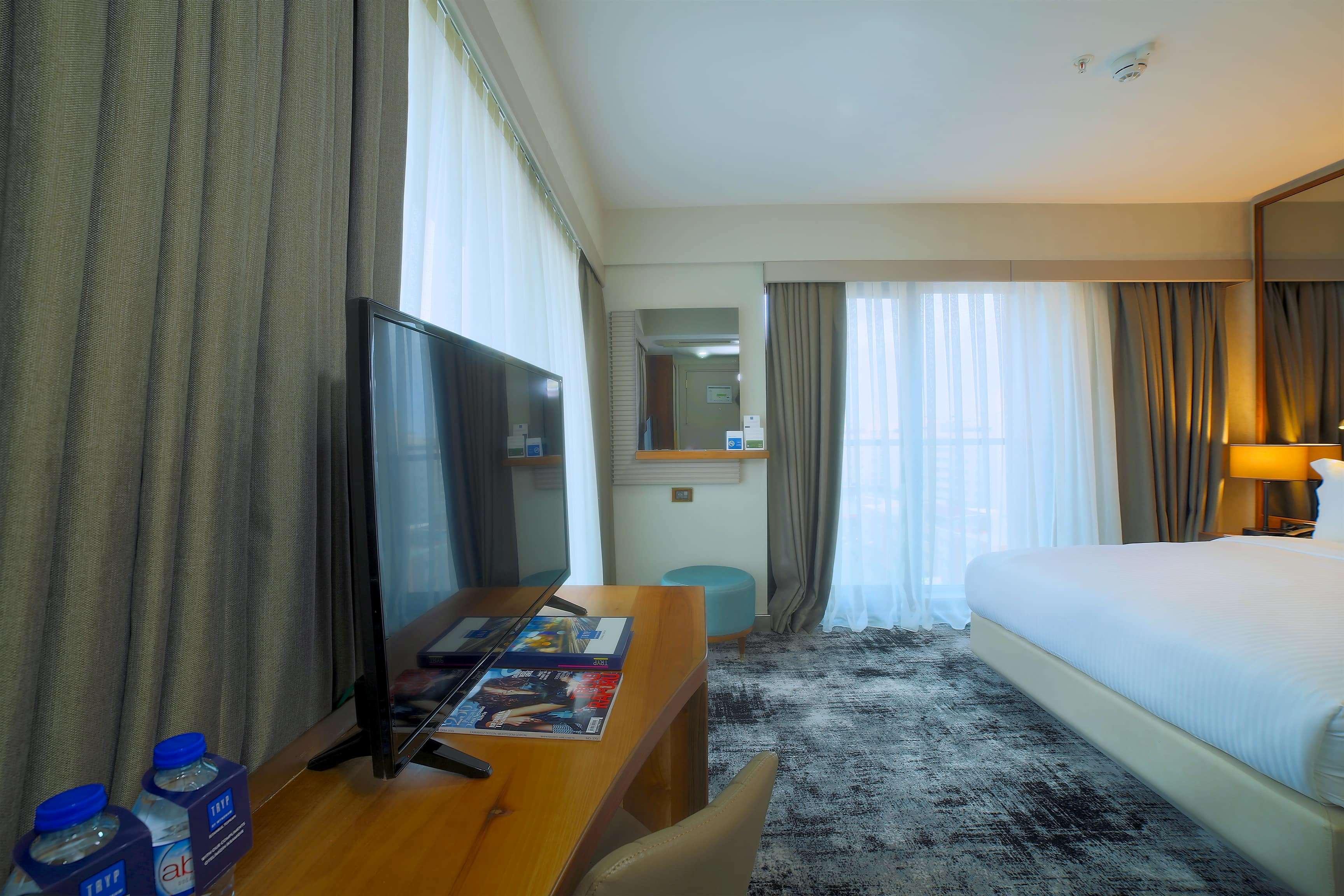 Tryp By Wyndham Istanbul Topkapi Экстерьер фото