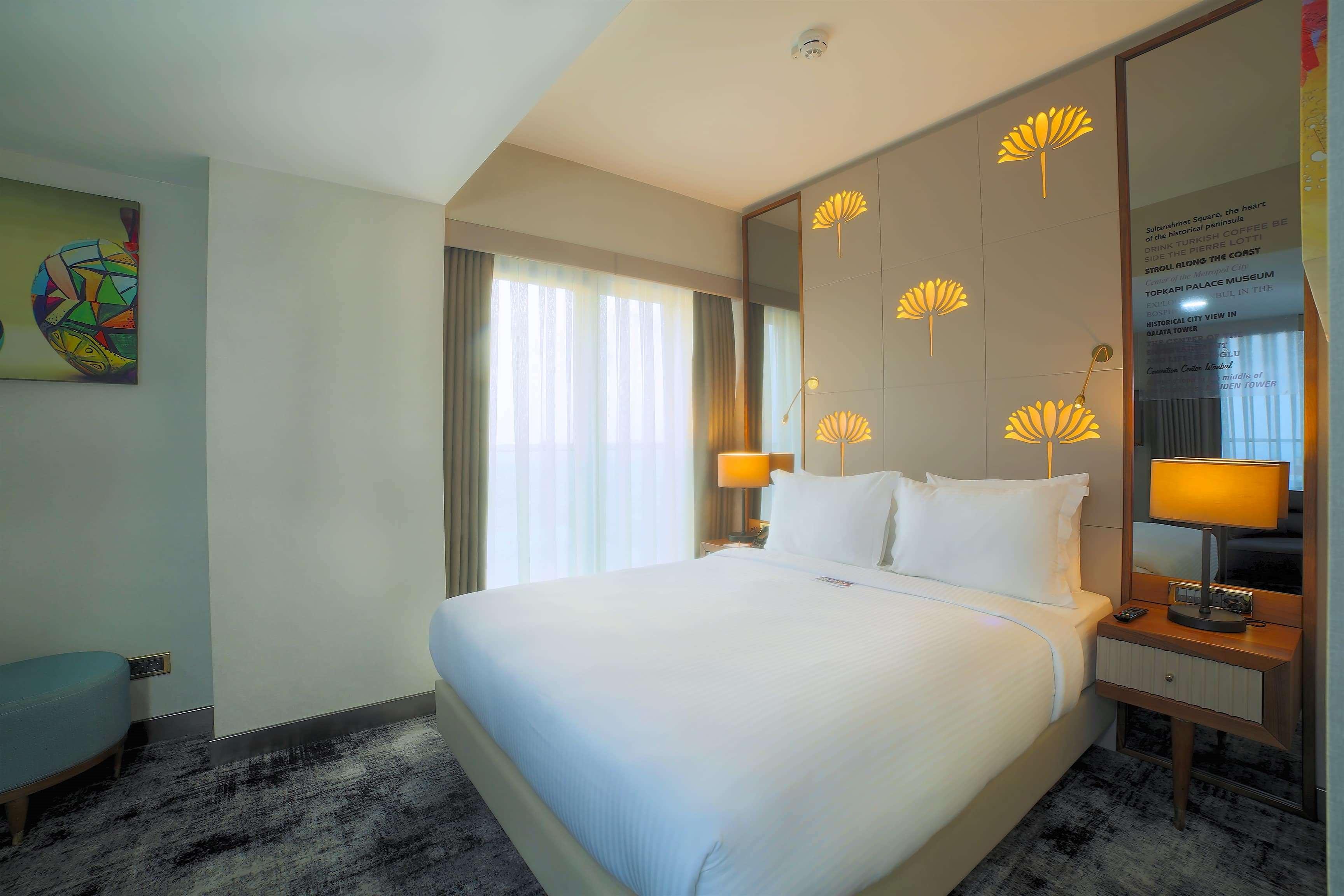 Tryp By Wyndham Istanbul Topkapi Экстерьер фото