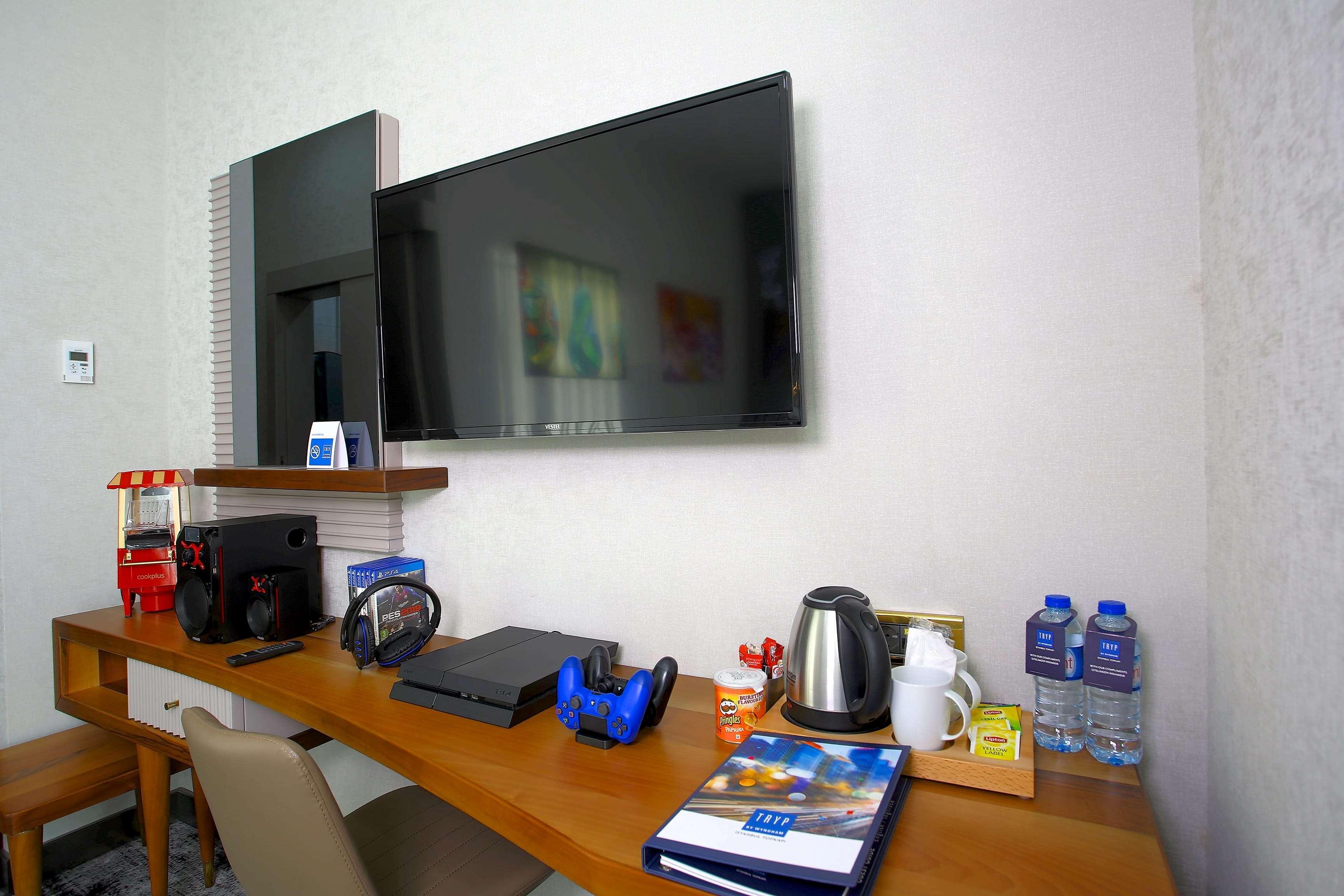 Tryp By Wyndham Istanbul Topkapi Экстерьер фото